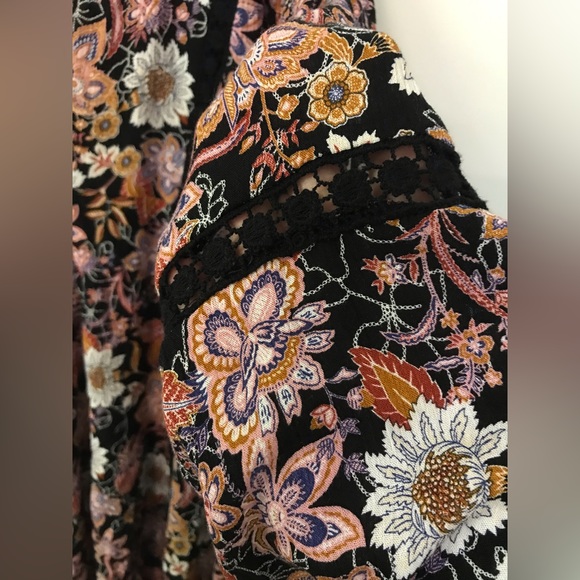 A Beautiful Soul Floral Dress Top Women’s Plus 18/20 New with Tags - Picture 6 of 10